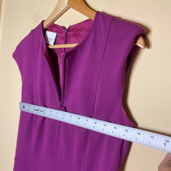 Fusia Zip upDress - Picture 5 of 13